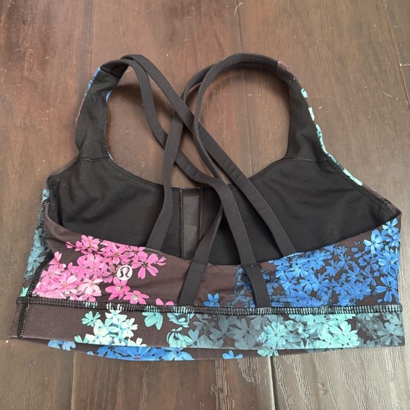 Lululemon Energy Bra 6 - Picture 5 of 6